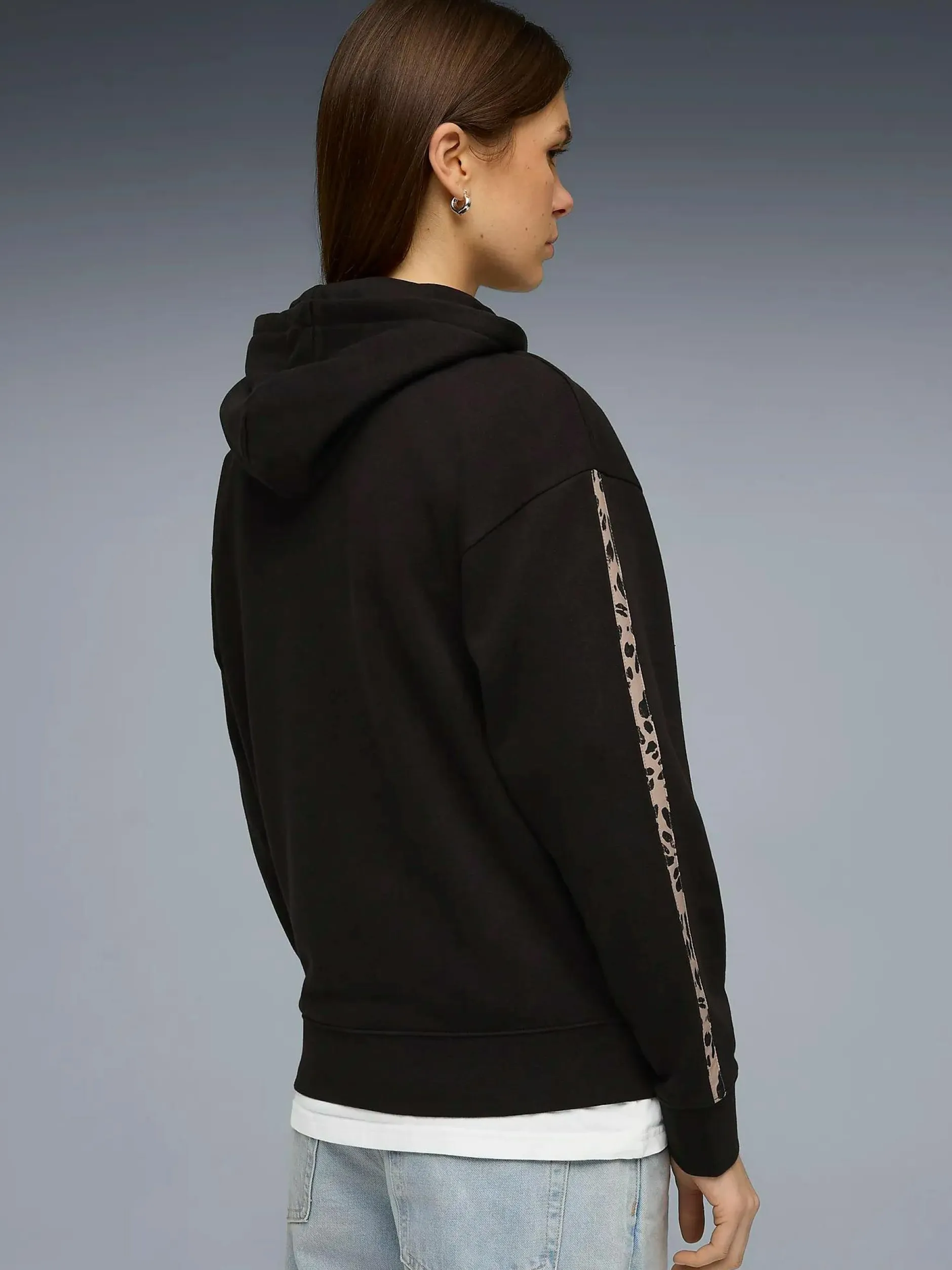 Best PUMA ess graphic hood w BLACK